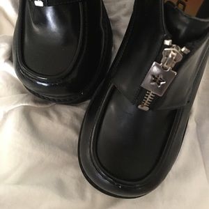 🖤NWOT LOLITA style platform shoes 7 1/2🖤